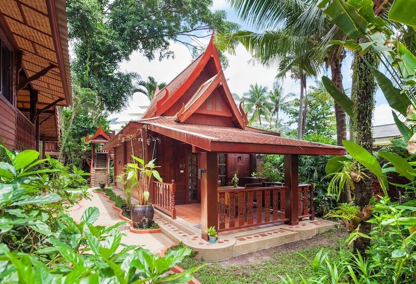 ‫فيلا غرفة نوم واحدة, Royal Phawadee Village Patong   2 Minutes Walk To The Beach