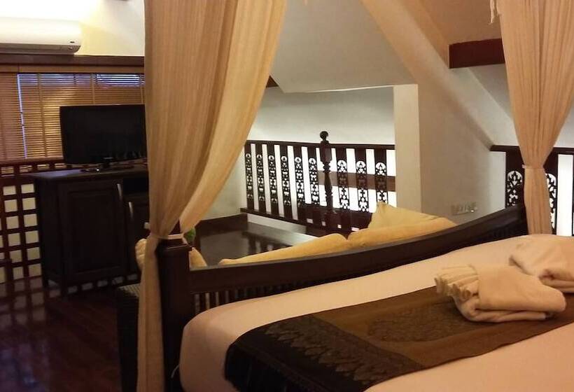 جناح عائلي, Royal Phawadee Village Patong   2 Minutes Walk To The Beach