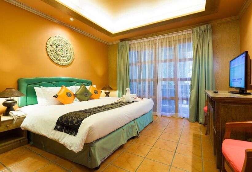 غرفة ديلوكس, Royal Phawadee Village Patong   2 Minutes Walk To The Beach