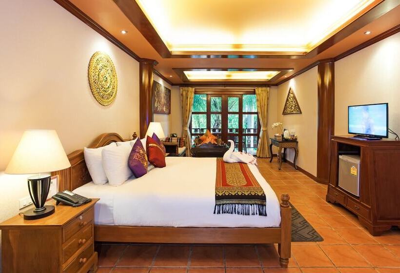 جناح ديلوكس, Royal Phawadee Village Patong   2 Minutes Walk To The Beach