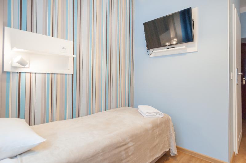 豪华单人间, Premium Hostel