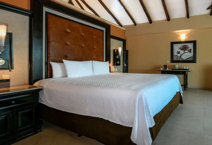 Sviitti Uima-allas, El Dorado Casitas Royale - All & More Inclusive - Adults Only