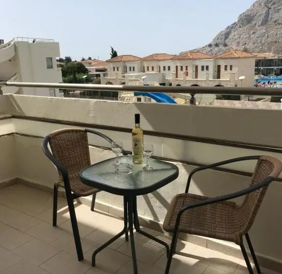 Standard-huone Vuoristonäkymä, Delfinia Resort   All Inclusive
