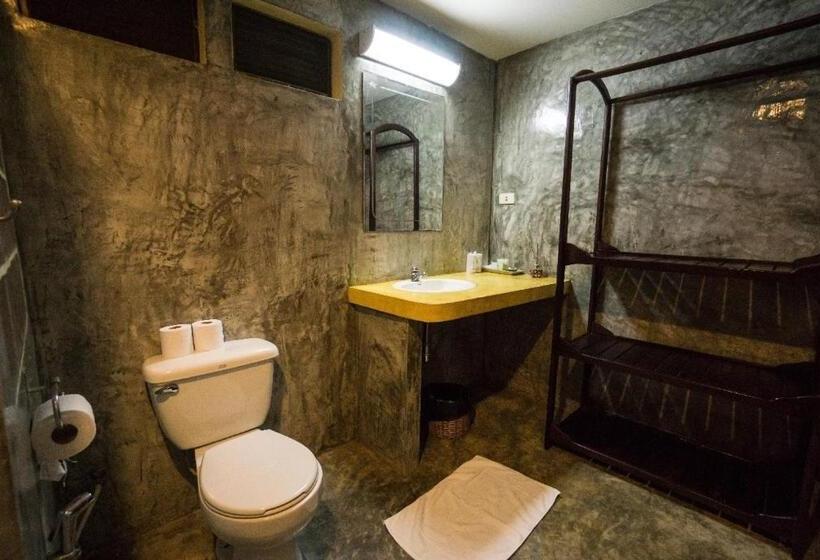 غرفة قياسية, Chang Cliff Resort