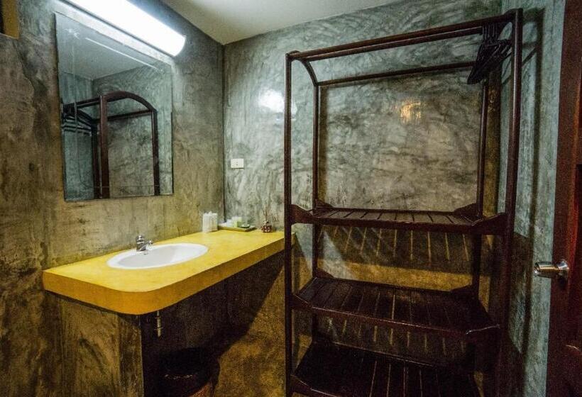 غرفة قياسية, Chang Cliff Resort