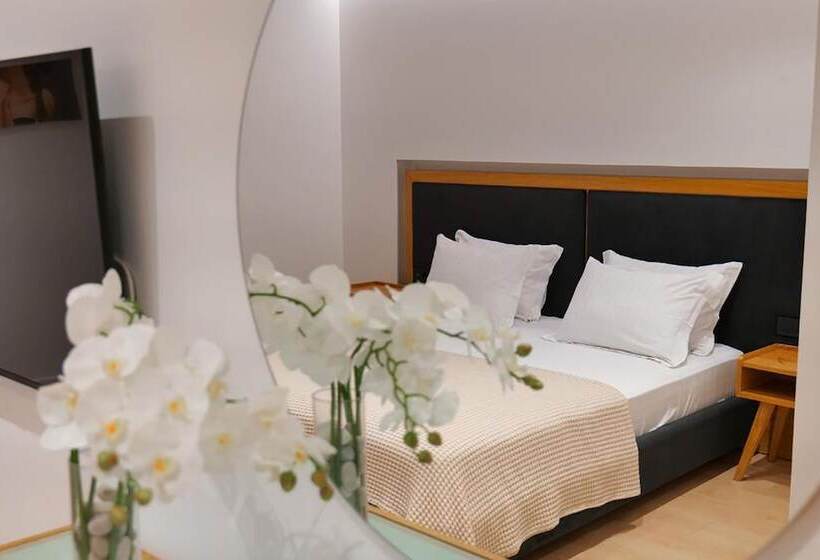 اتاق سوپریور با چشم‌انداز دریا, Nertili