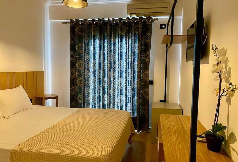 اتاق استاندارد با چشم‌انداز دریا, Nertili