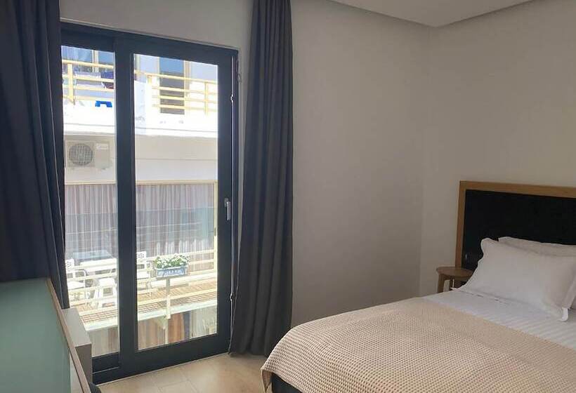 اتاق اکونومی, Nertili