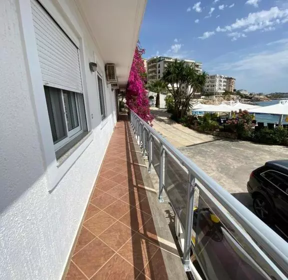 Standard Quadruple Room with Balcony