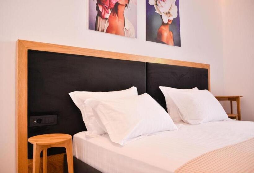 اتاق اکونومی, Nertili