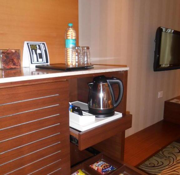 デラックスルーム, Pride Plaza Hotel, Kolkata