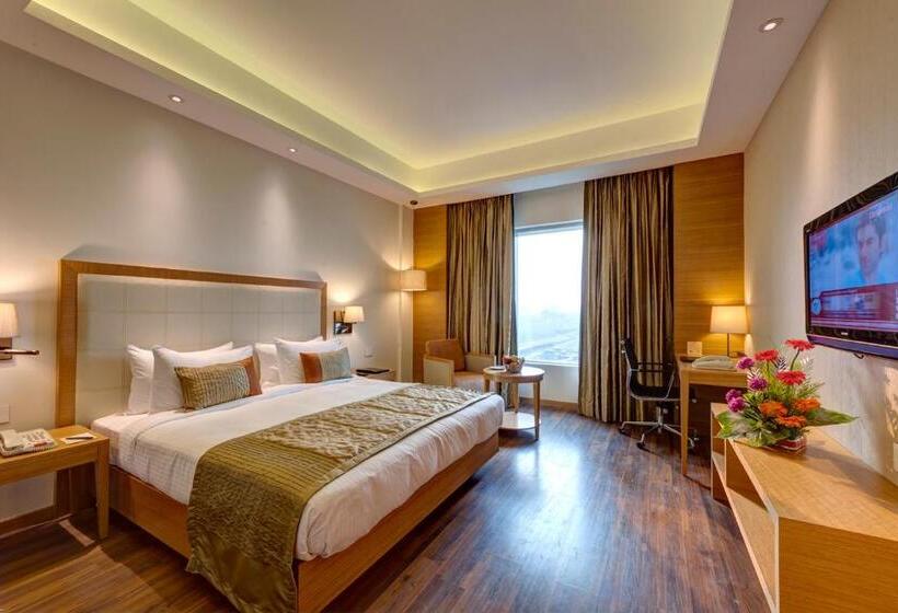 Номер Deluxe, Pride Plaza Hotel, Kolkata