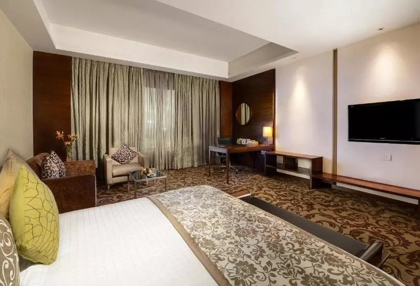 スイート, Pride Plaza Hotel, Kolkata
