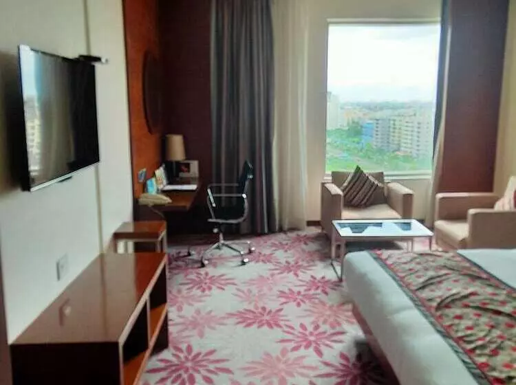 デラックスルーム, Pride Plaza Hotel, Kolkata