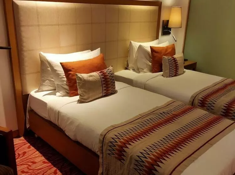 デラックスルーム, Pride Plaza Hotel, Kolkata