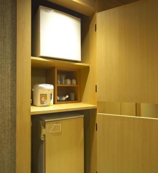 اتاق استاندارد چهار تخته, Kasuitei Ooya