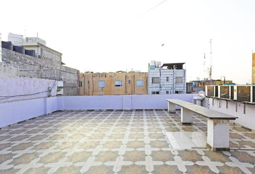 디럭스 트리플 룸, Star