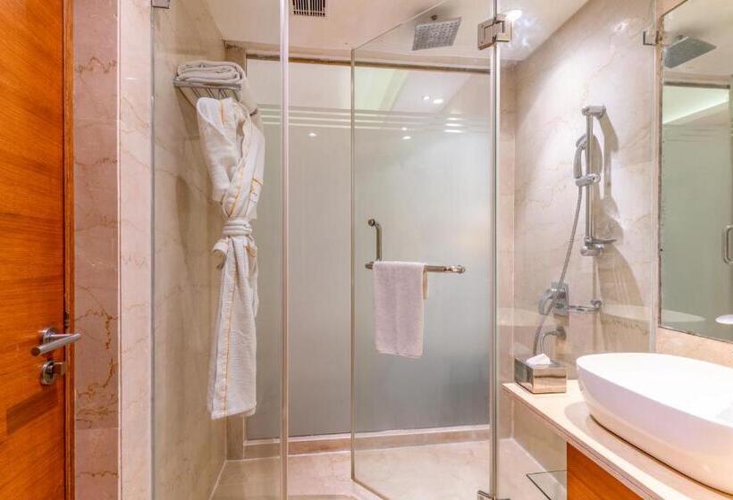 デラックスルーム, Pride Plaza Hotel, Kolkata