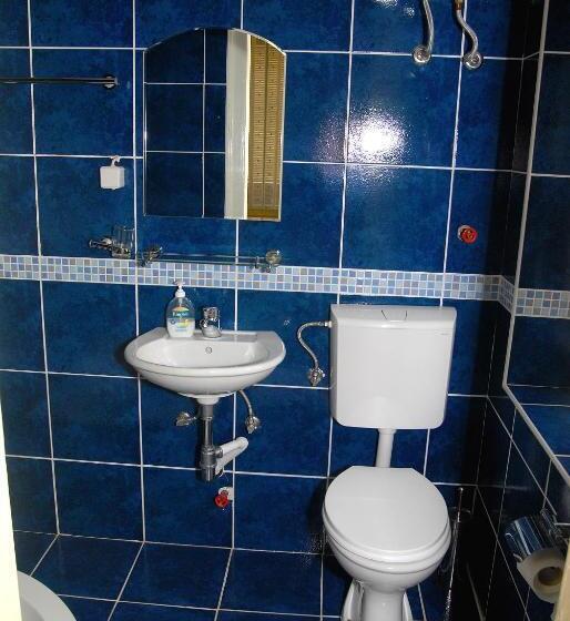 اتاق استاندارد, Chola Guest House