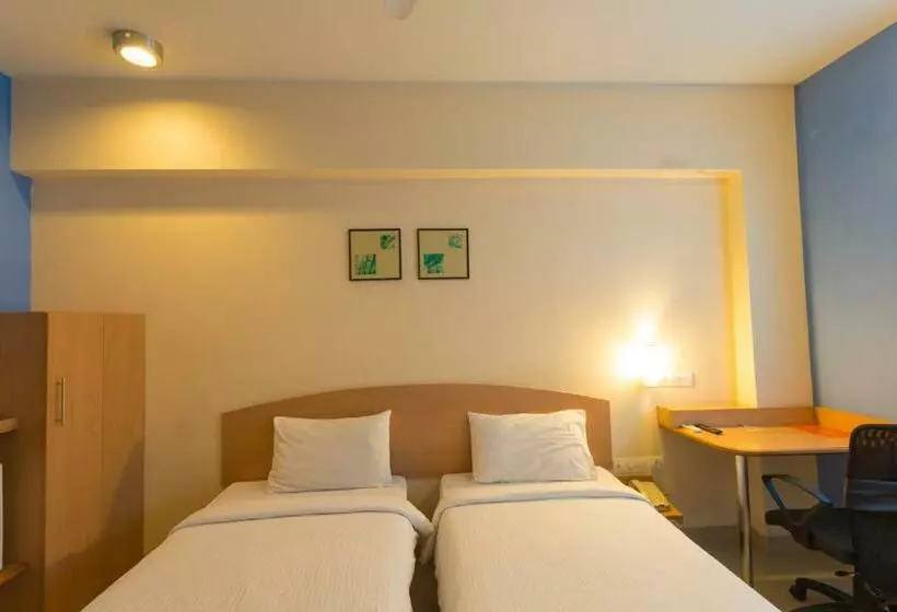Chambre Standard, Ginger Pondicherry