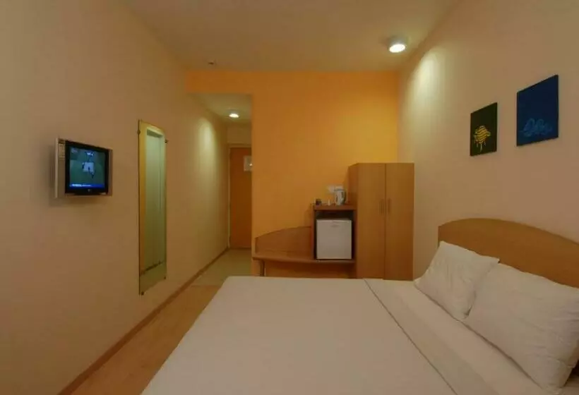 Chambre Standard, Ginger Pondicherry