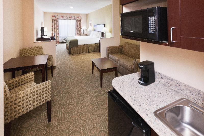 스탠다드 룸, Holiday Inn Express Hotel & Suites Brownfield By Ihg