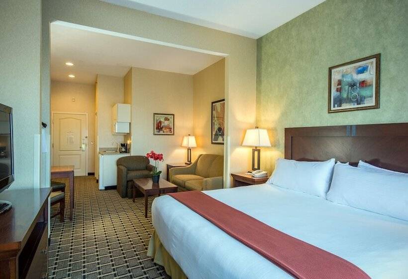 Люкс, Holiday Inn Express Hotel & Suites Youngstown North Warren/niles, An Ihg