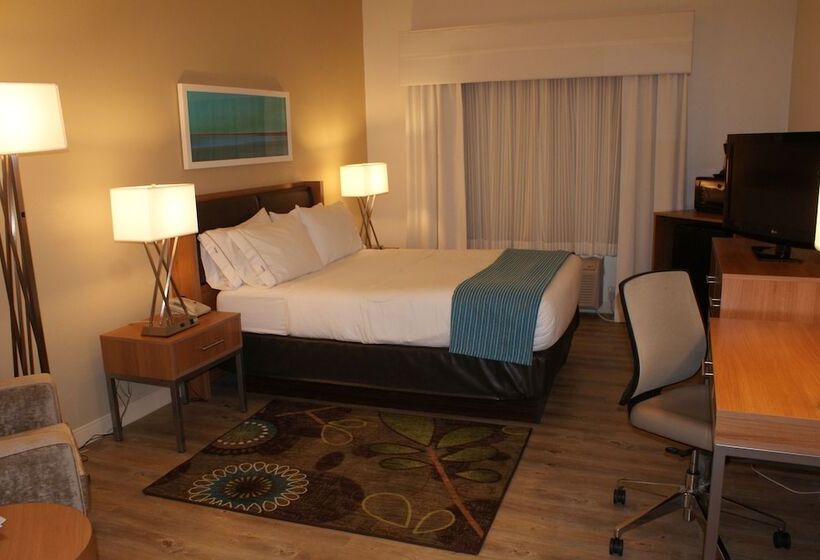 Люкс, Holiday Inn Express Hotel Pittsburgh North/harmarville, An Ihg