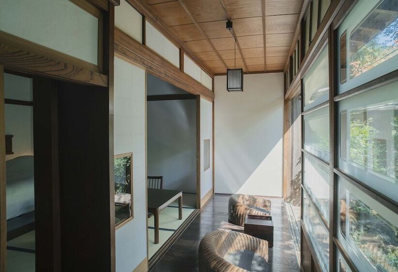 Классический Номер, Ochiairo