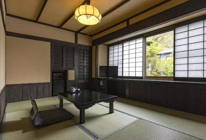 エコノミールーム, Okyakuya