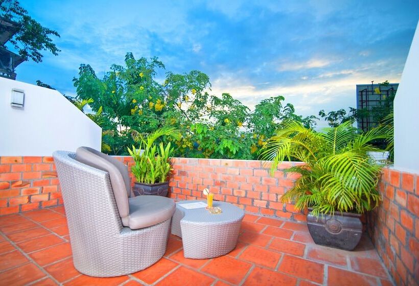 Люкс Вид на Реку, Riverview Cambodia Boutique