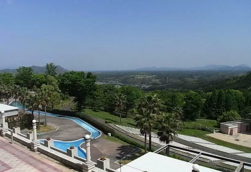 Standard-huone, Sekia