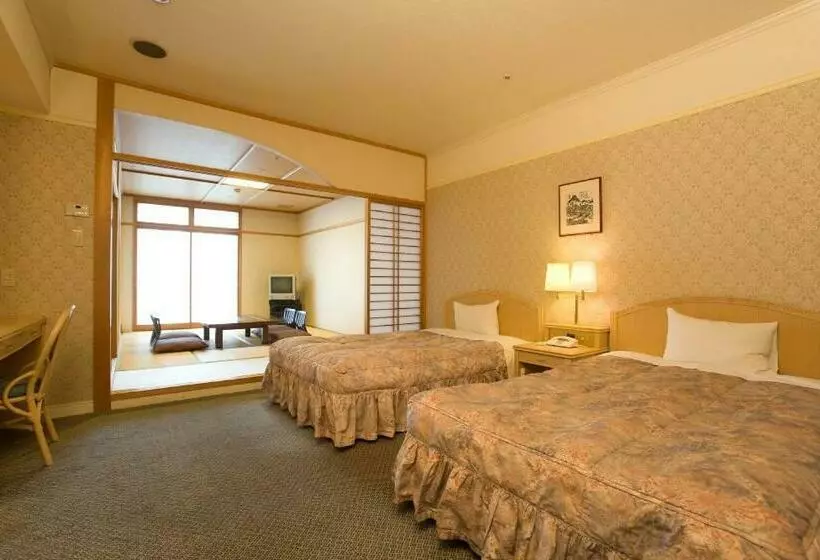 Standard-huone, Sekia