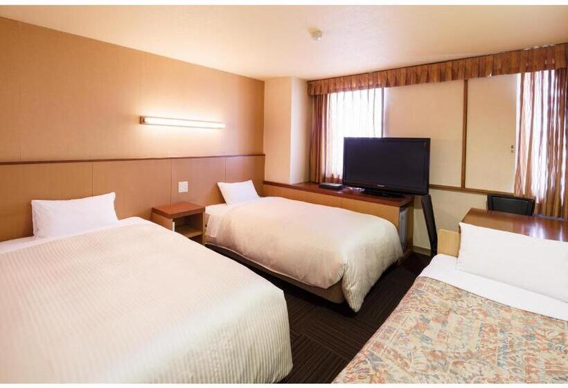 スタンダードトリプルルーム, Sunsky