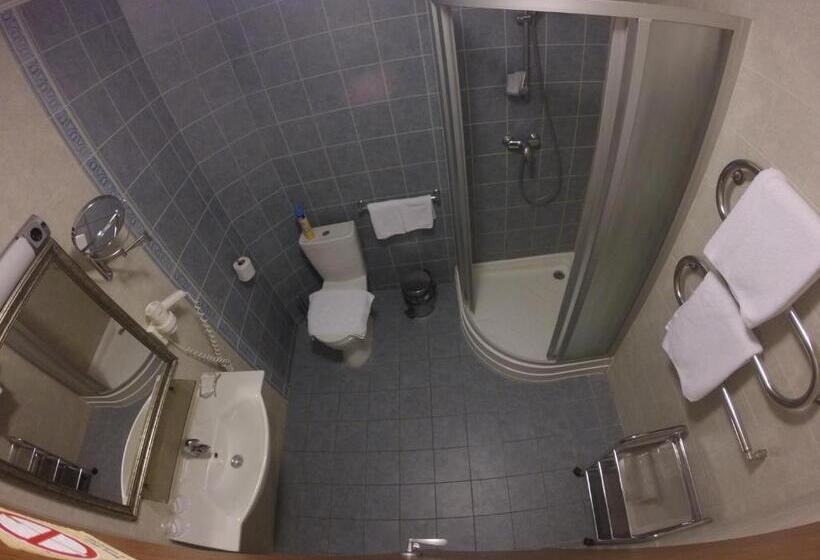 سوییت, Grafo Zubovo Hotel & Spa