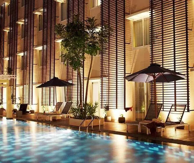 اتاق لوکس, Ananta Legian