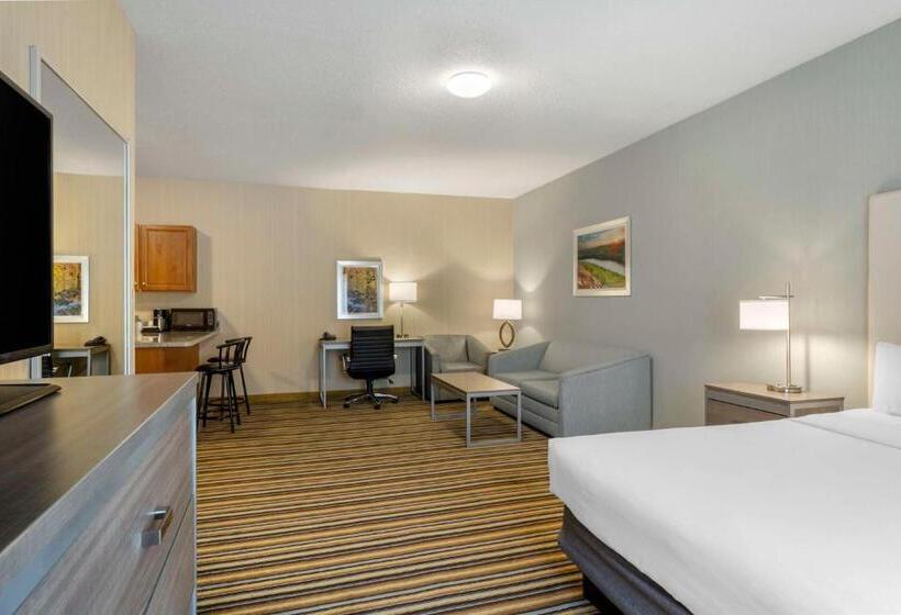 스위트 킹사이즈 침대, Best Western Plus New England Inn & Suites