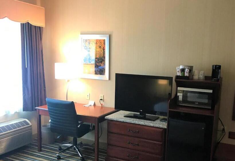 장애인을 위한 킹사이즈 침대 스탠다드 룸, Best Western Plus New England Inn & Suites