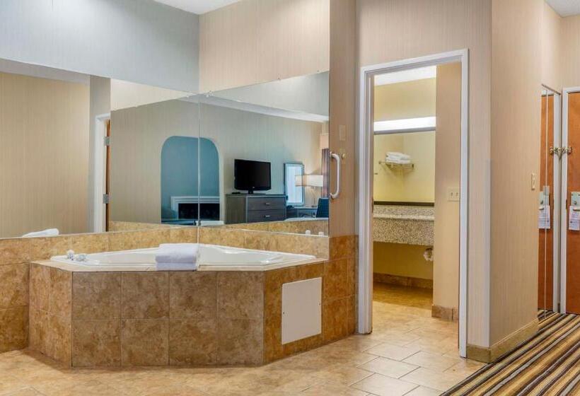 جناح سرير كينج, Best Western Plus New England Inn & Suites