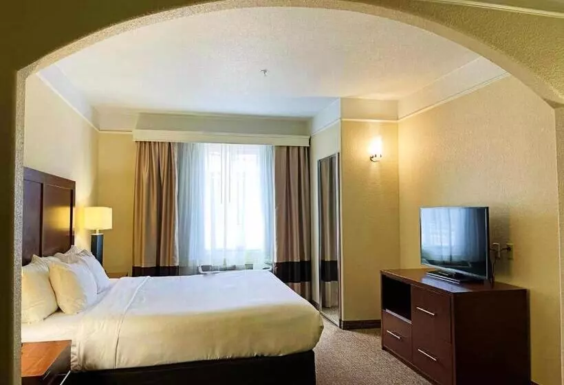キングサイズベッドのスイートルーム, Comfort Inn & Suites, Odessa I 20