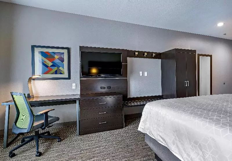 キングサイズベッドのスタンダードルーム, Holiday Inn Express Hotel & Suites Kilgore North, An Ihg