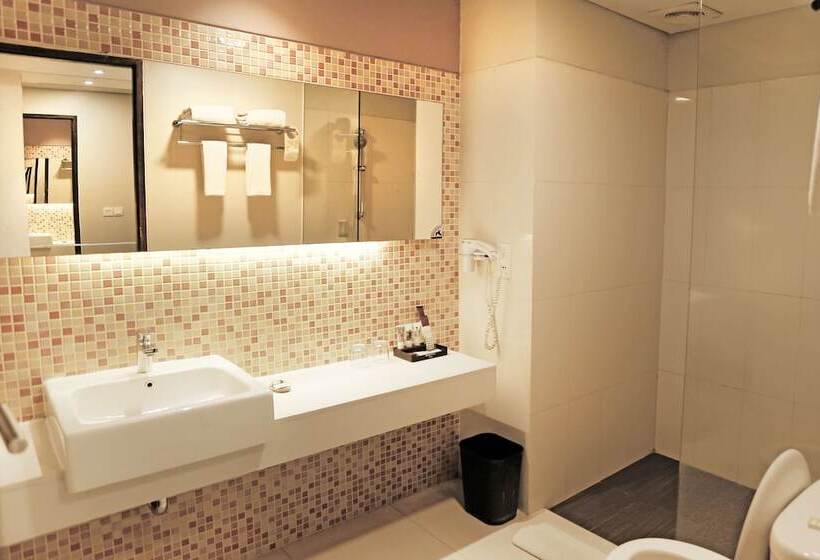 スーペリアールーム, Mercure Padang