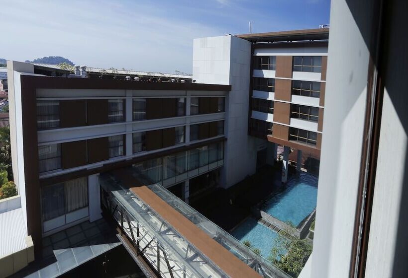 スーペリアールーム, Mercure Padang