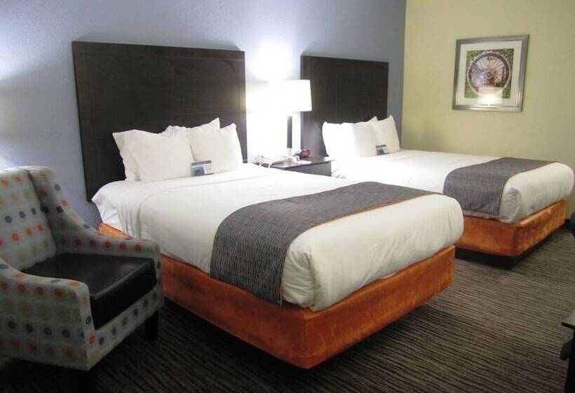 ２ダブルベッドのスタンダードルーム, Quality Inn Mt Pleasant   Charleston