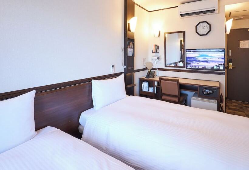 Номер Economy, Toyoko Inn Osaka Tsuruhashi Ekimae