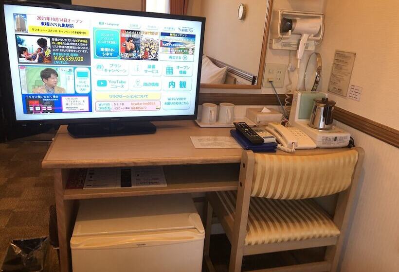 Номер Economy, Toyoko Inn Yokohama Nishi-guchi