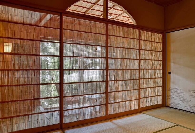 غرفة سوبيريور, Yamatoya Besso