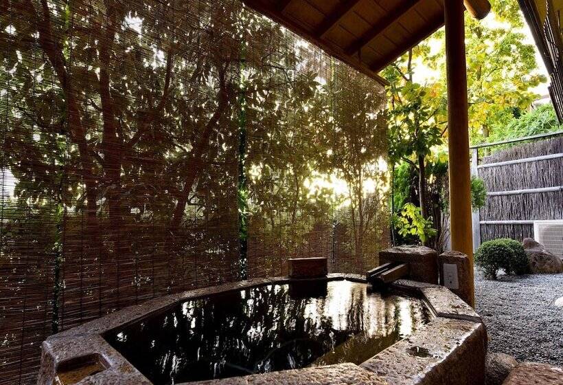 غرفة سوبيريور, Yamatoya Besso