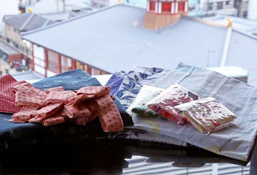 סוויטה, Yamatoya Besso