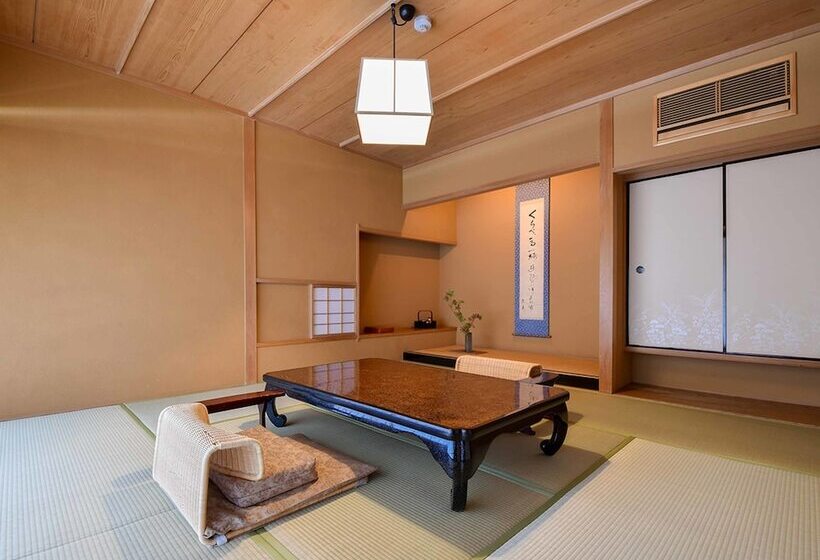 חדר סופריור, Yamatoya Besso